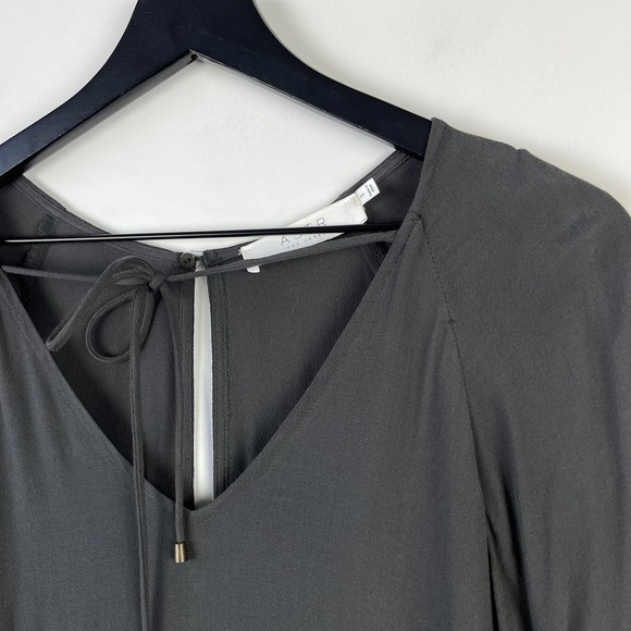 ASTR The Label Nordstrom (S) Fern Eyelet Sleeve V-Neck Mini Dress Viscose Gray - Picture 3 of 10